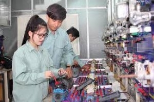 Thông báo chiêu sinh lớp đào tạo sơ cấp nghề kỹ thuật điện
